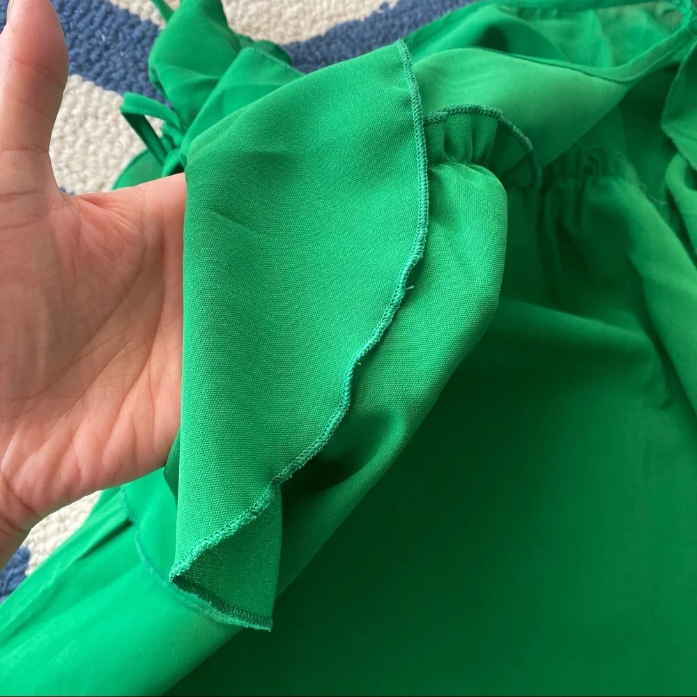 💚 BOHO GREEN RUFFLE TOP! - Picture 7 of 7